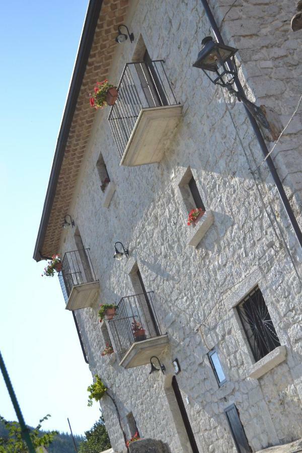 B&B La Casa Vecchia Gallo  Exteriör bild